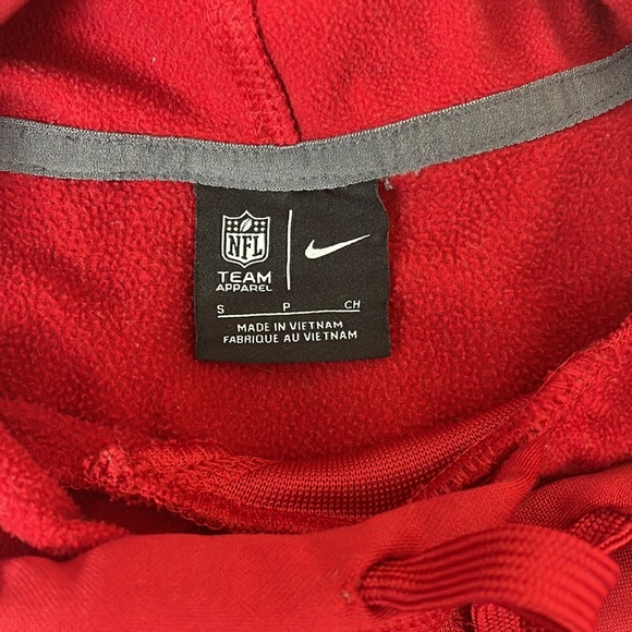 Falcon’s hoodie size S - Picture 3 of 4